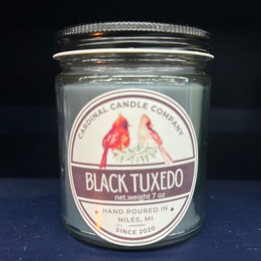 Black Tuxedo 7 oz candle